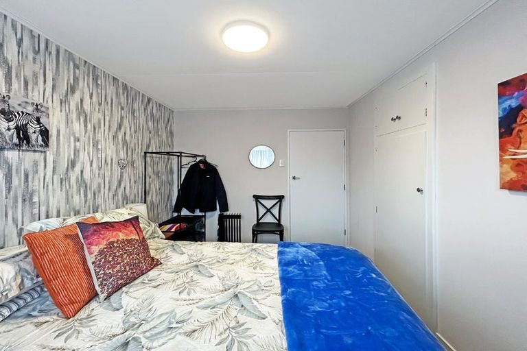 Photo of property in 80 Albert Street, Winton, 9720