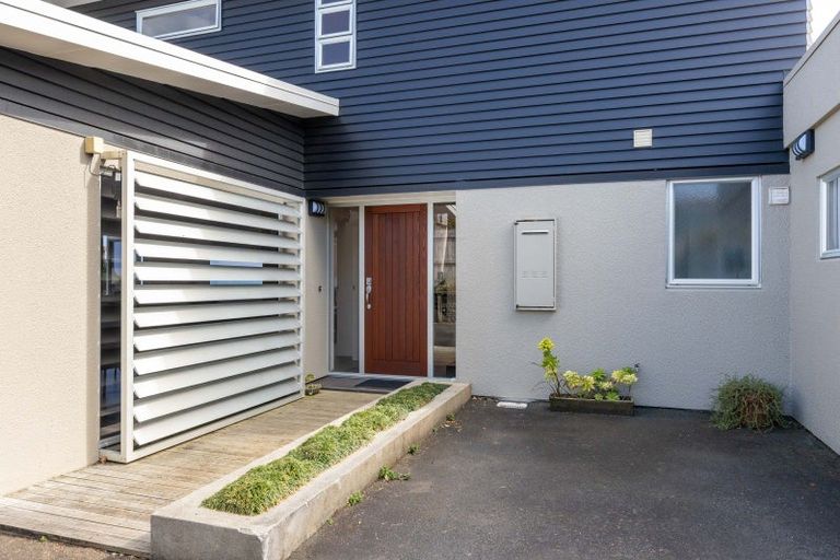 Photo of property in Fitzroy Beach Holiday Park, 1a Beach Street, Fitzroy, New Plymouth, 4312