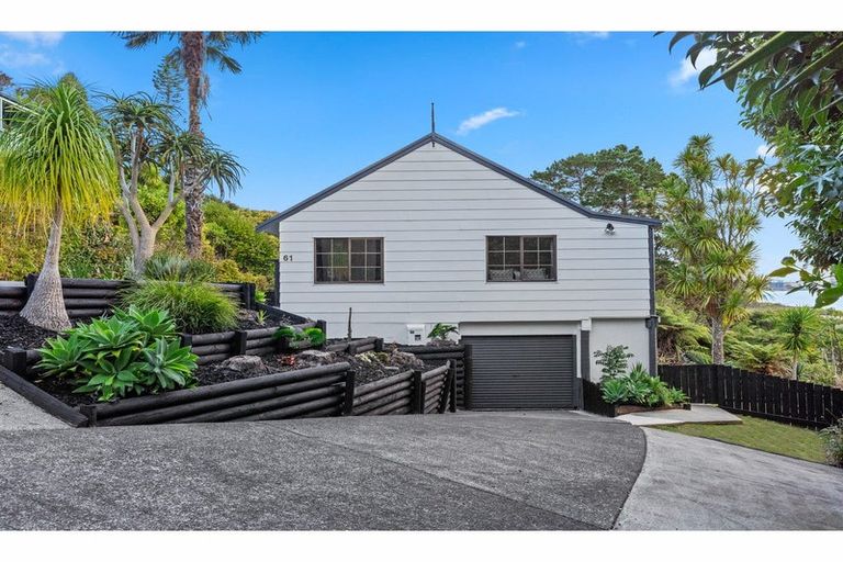 Photo of property in 61 Pemberton Avenue, Bayview, Auckland, 0629
