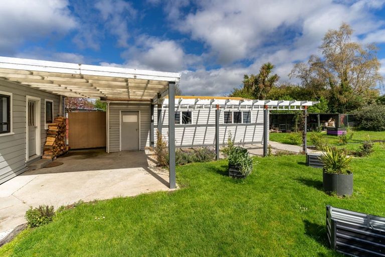 Photo of property in 30 Burns Street, Milton, 9220