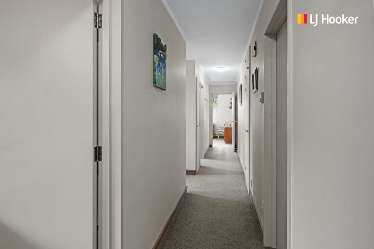 Photo of property in 43 Halfway Bush Road, Halfway Bush, Dunedin, 9076