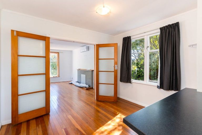 Photo of property in 68 The Drive, Tawa, Wellington, 5028