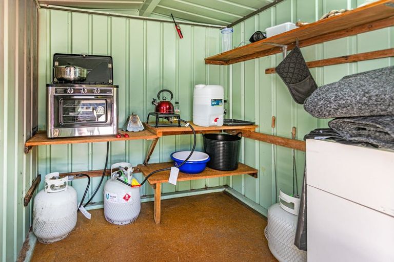 Photo of property in 3 Kayes Crescent, Waikawau, Coromandel, 3584