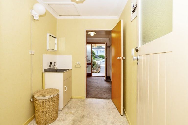 Photo of property in 2 Skye Street, Heidelberg, Invercargill, 9812