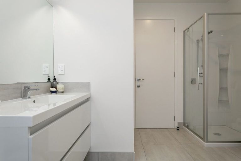 Photo of property in 31 Huka Heights Drive, Rangatira Park, Taupo, 3330