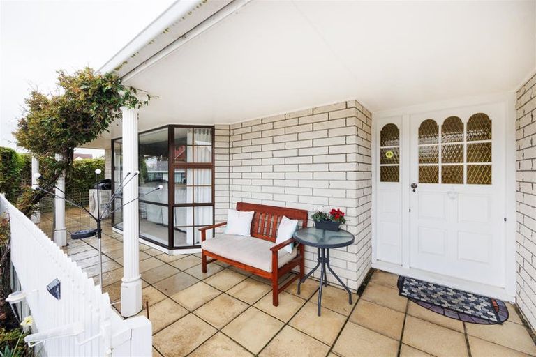 Photo of property in 17 Tennent Court, Marton, 4710