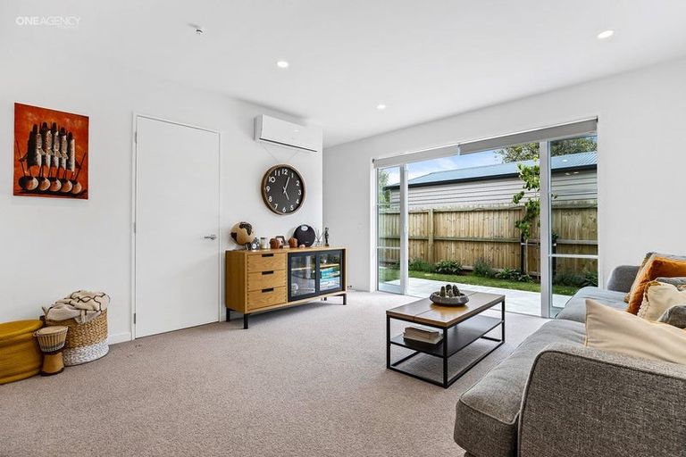 Photo of property in 1/24 Devon Street, Sydenham, Christchurch, 8023