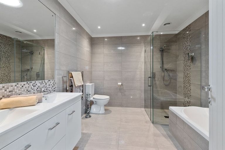 Photo of property in 101 Monowai Road, Wainui, Silverdale, 0994