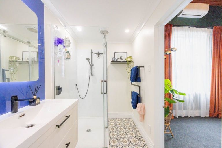 Photo of property in 16 Tamumu Road, Waipawa, 4210