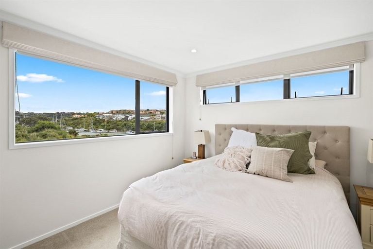 Photo of property in 77 Pinecrest Drive, Gulf Harbour, Whangaparaoa, 0930