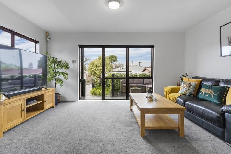 Photo of property in 44b Queen Road, Bellevue, Tauranga, 3110