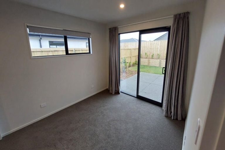 Photo of property in 8 Alex Place, Rolleston, 7614