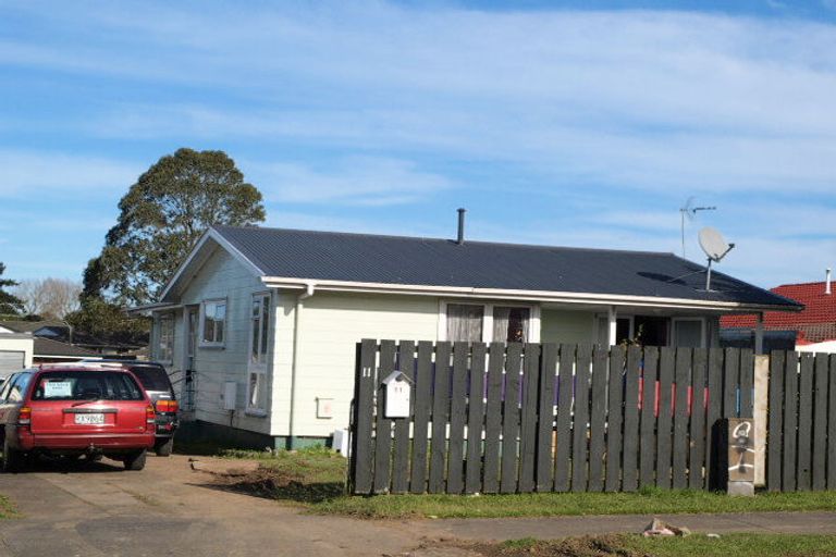 Photo of property in 11 Archboyd Avenue, Mangere East, Auckland, 2024