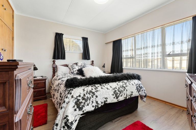 Photo of property in 50 Polson Street, Castlecliff, Whanganui, 4501