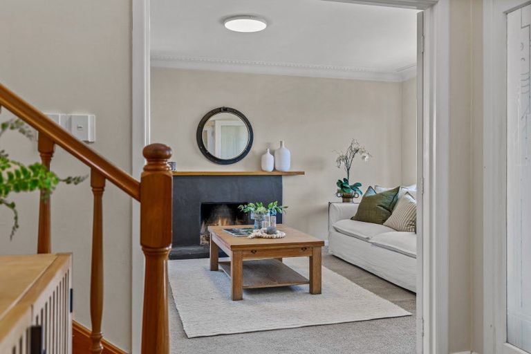 Photo of property in 34 Norwood Road, Bayswater, Auckland, 0622