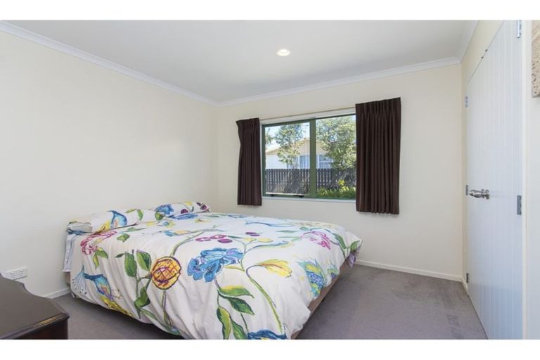 Photo of property in 10a Howden Street, Waiuku, 2123