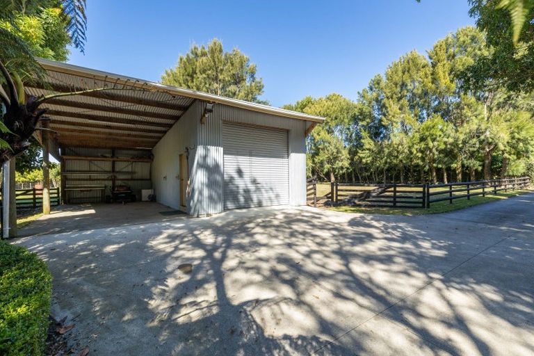 Photo of property in 540 Mountain Road, Lepperton, New Plymouth, 4373