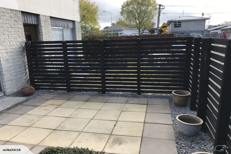 Photo of property in 2/14 Church Square, Addington, Christchurch, 8024