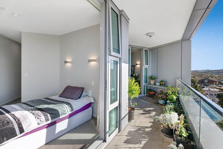 Photo of property in 703/11 Tamariki Avenue, Kelston, Auckland, 0602