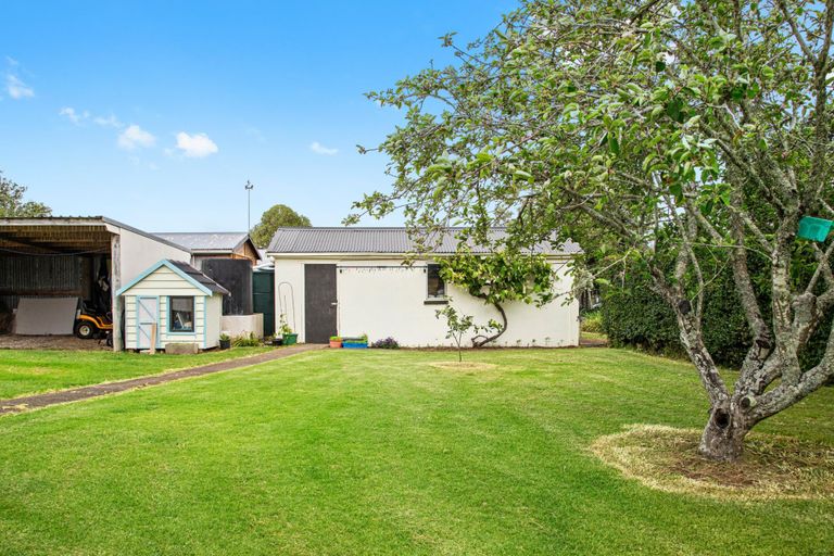 Photo of property in 19 Puriri Avenue, Kaiaua, Pokeno, 2473