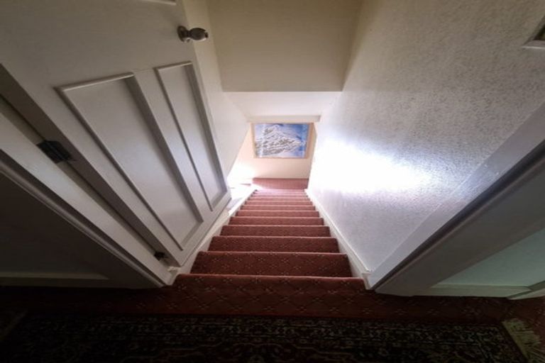 Photo of property in 8 Rutland Street, Picton, 7220