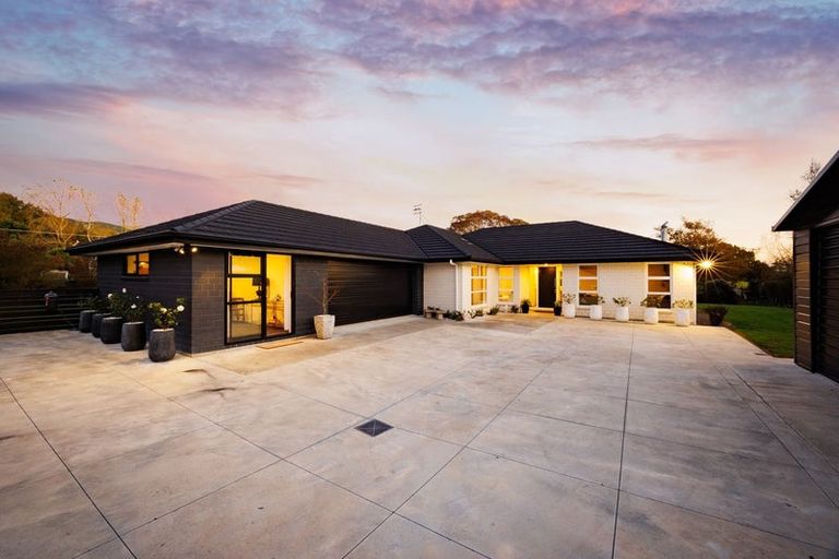Photo of property in 849a Makerua Road, Tokomaru, Palmerston North, 4474