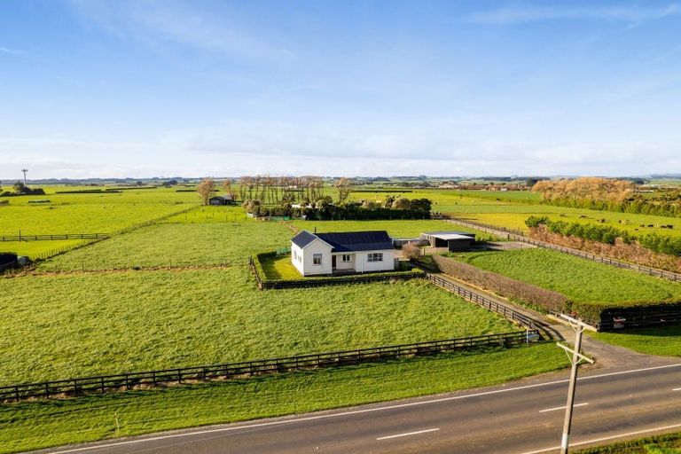 Photo of property in 84 Mawhitiwhiti Road, Normanby, Hawera, 4675