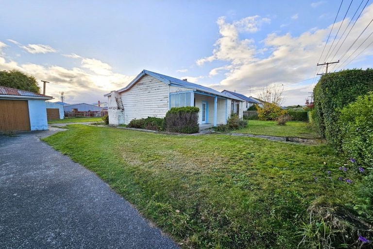 Photo of property in 26 Lanark Street, Balclutha, 9230