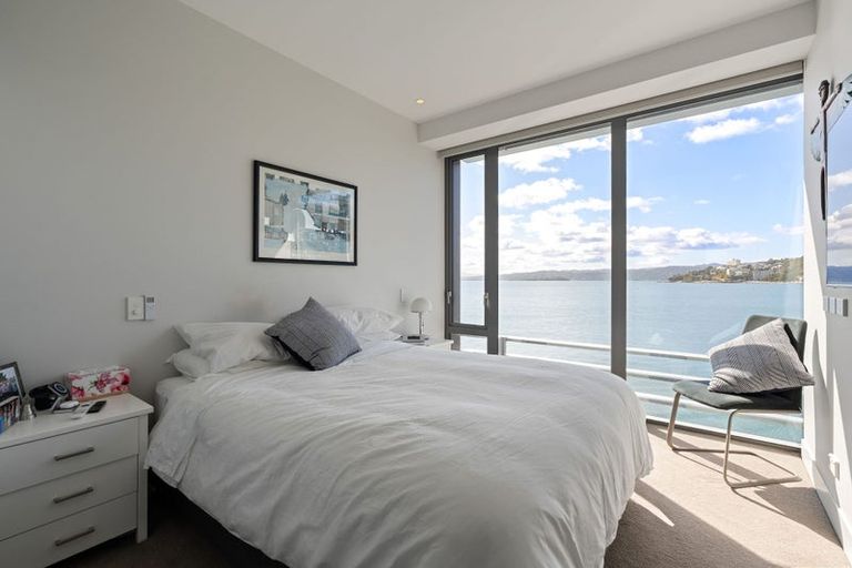 Photo of property in Clyde Quay Wharf, 1a/7 Clyde Quay Wharf, Te Aro, Wellington, 6011