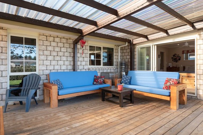 Photo of property in 33 Cotswold Place, Ohauiti, Tauranga, 3112