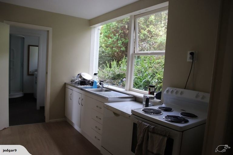 Photo of property in 1/9 Pemberton Avenue, Bayview, Auckland, 0629