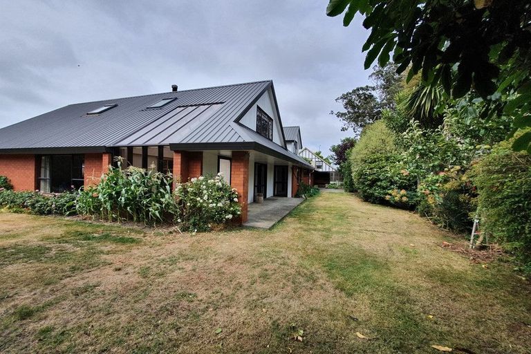 Photo of property in 304a Yaldhurst Road, Avonhead, Christchurch, 8042