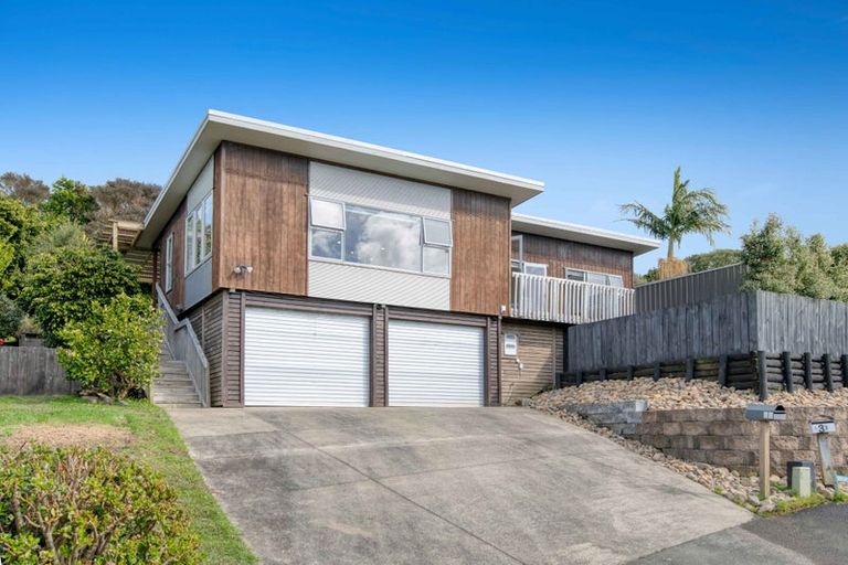 Photo of property in 29 Te Kauri Place, Helensville, 0800