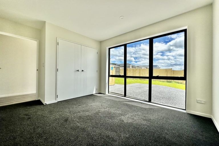 Photo of property in 12a Ahunga Road, Karaka, Papakura, 2113
