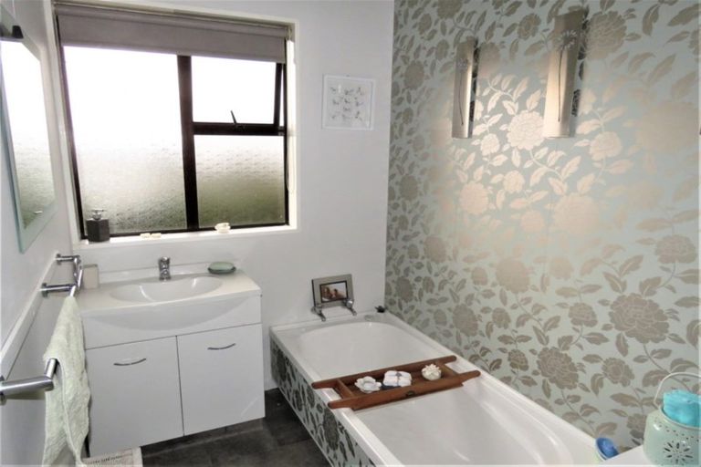 Photo of property in 10 Caledonian Road, Oamaru North, Oamaru, 9400