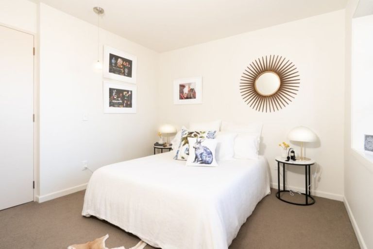 Photo of property in Westhaven Apartments, 22/127 Molesworth Street, Thorndon, Wellington, 6011