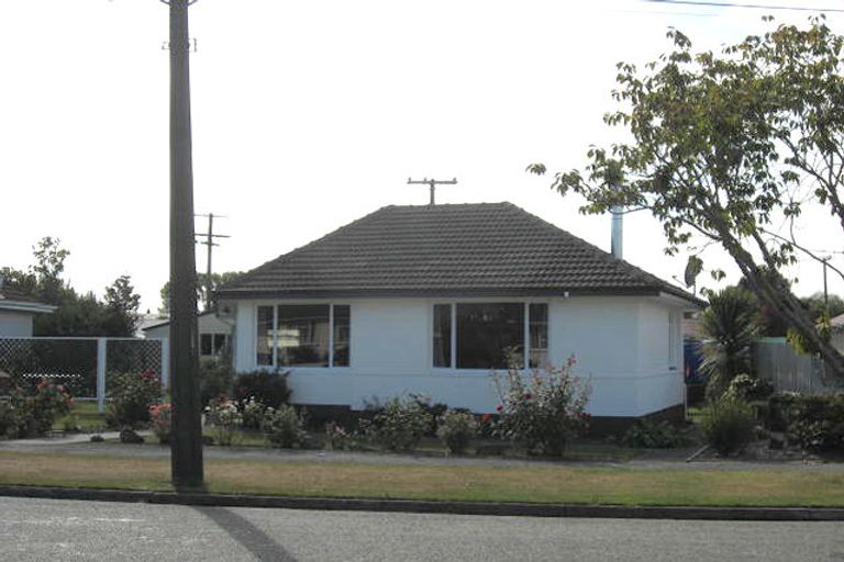 Photo of property in 23 Rugby Street, Waimate, 7924