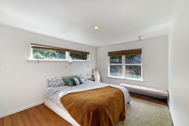 Photo of property in 2 Hillside Terrace, Saint Johns Hill, Whanganui, 4500