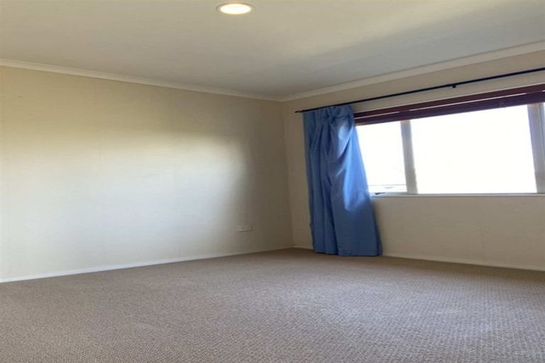 Photo of property in 15 Maybole Drive, Flat Bush, Auckland, 2016
