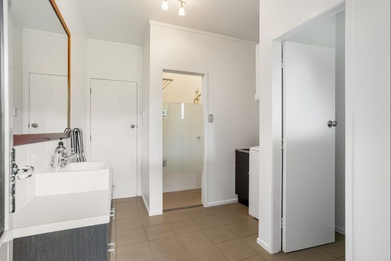 Photo of property in 10 Easdale Place, Pauanui, Hikuai, 3579