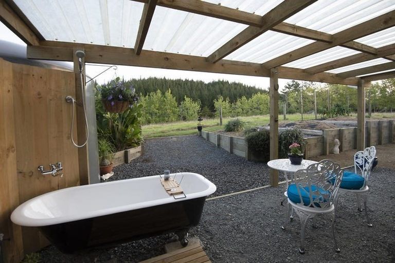 Photo of property in 83 Waitangi Road, Kiripaka, Whangarei, 0173