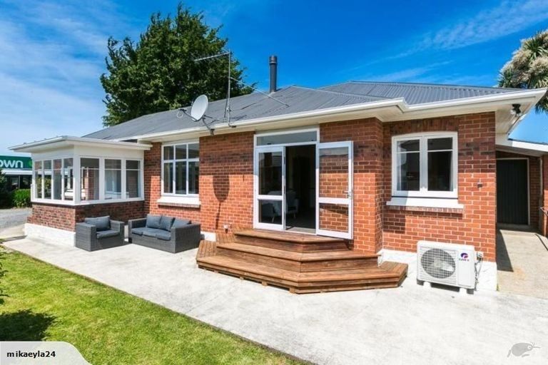 Photo of property in 58 Gordon Road, Mosgiel, 9024
