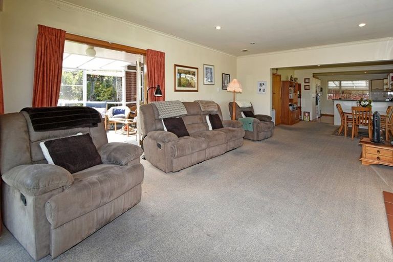 Photo of property in 87 Banks Avenue, Dallington, Christchurch, 8061
