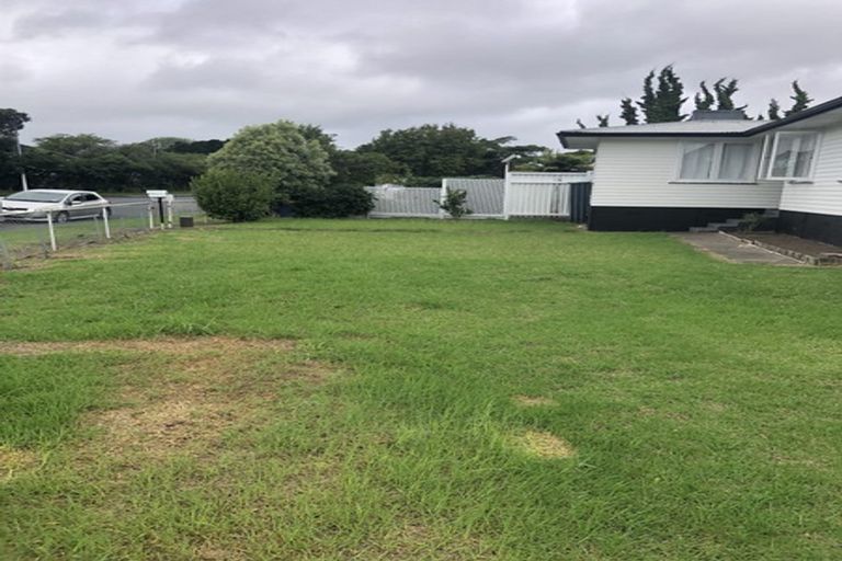 Photo of property in 26 Nile Road, Kelston, Auckland, 0602
