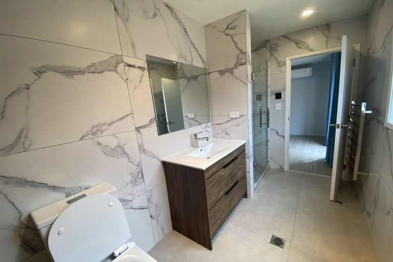 Photo of property in 35 Johns Creek Crescent, Silverdale, 0932