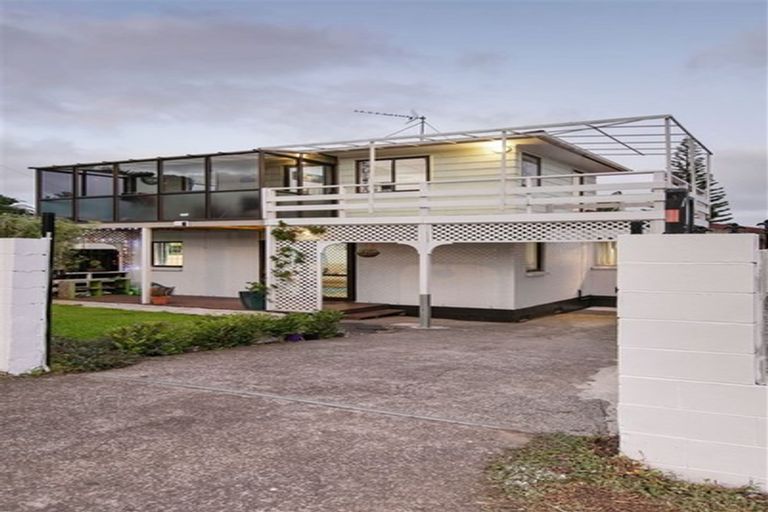 Photo of property in 1/93 Coronation Road, Mangere Bridge, Auckland, 2022