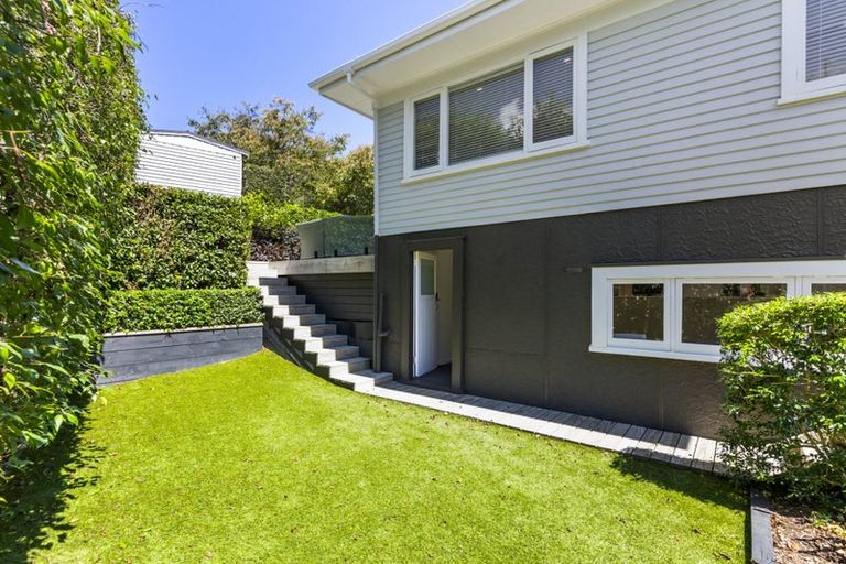 Photo of property in 30 Saint Leonards Road, Devonport, Auckland, 0624