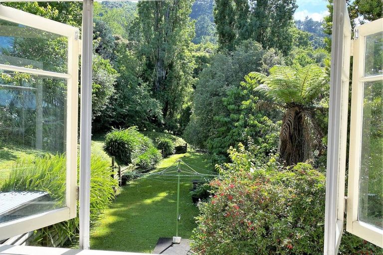 Photo of property in 200 Saint Patricks Row, Thames, 3500