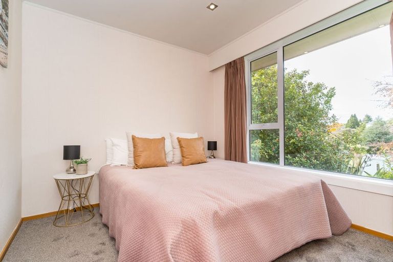 Photo of property in 19 Centennial Avenue, Helensburgh, Dunedin, 9010