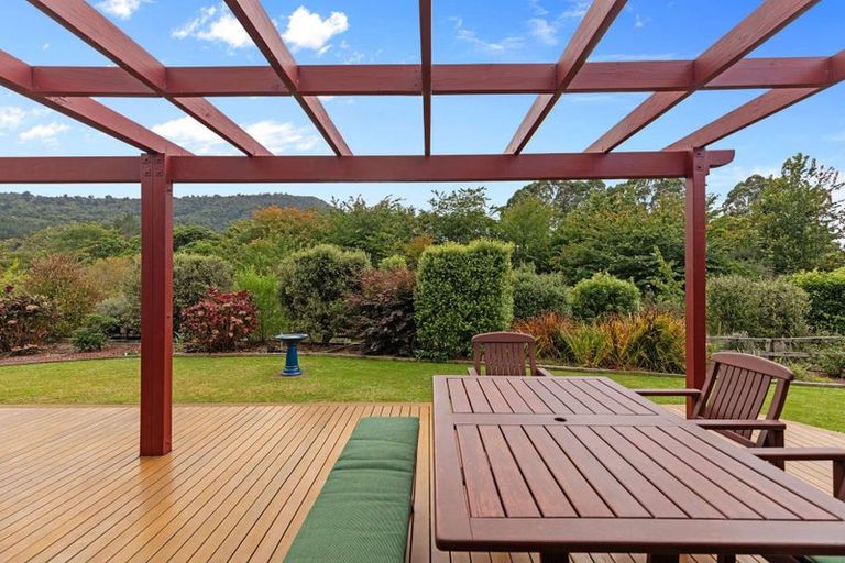 Photo of property in 36 Caulfield Place, Pukehangi, Rotorua, 3015